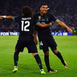  萨拉赫传射建功利物浦四破铁桶阵横扫埃弗顿  