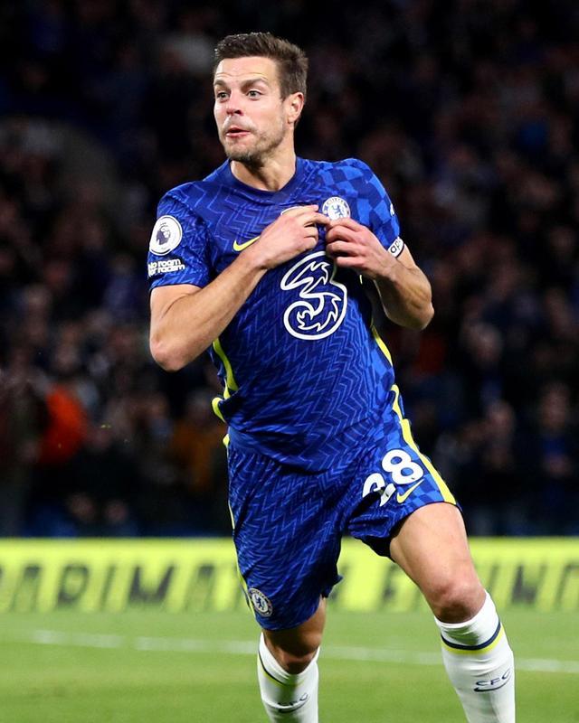  凯塞多世界波破门，切尔西终结连败重燃欧战希望  